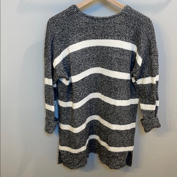 Madewell gray and white striped Cardigan - Picture 6 of 7